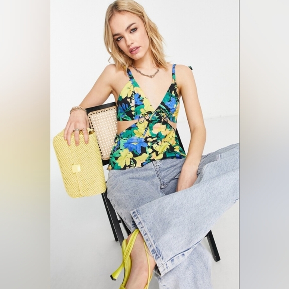 💛Topshop Tropical Floral Cutout Peplum Camisole. Size 8 - Picture 13 of 16